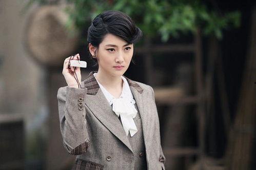 闫学开个人资料,从基层奋斗者到行业领军者的蜕变之路